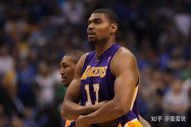 乔尔杰维奇谈弃用大王：胡金秋更适合这场比赛