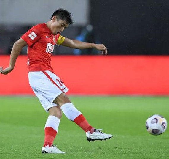 龙8头号玩家介绍